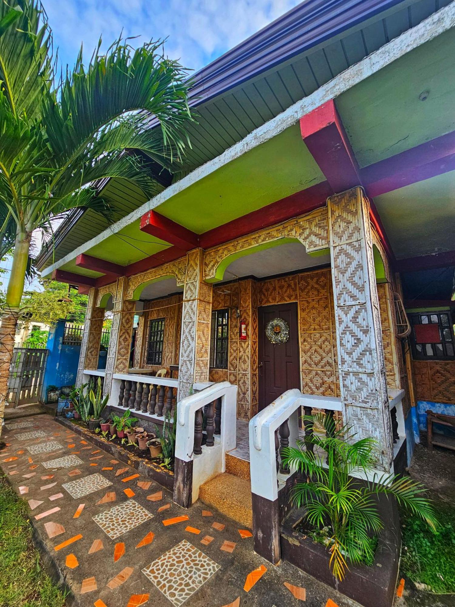 โบโฮล ซี บรีซ คอตเทจ แอนด์ รีสอร์ต Hotel Tawala  ภายนอก รูปภาพ