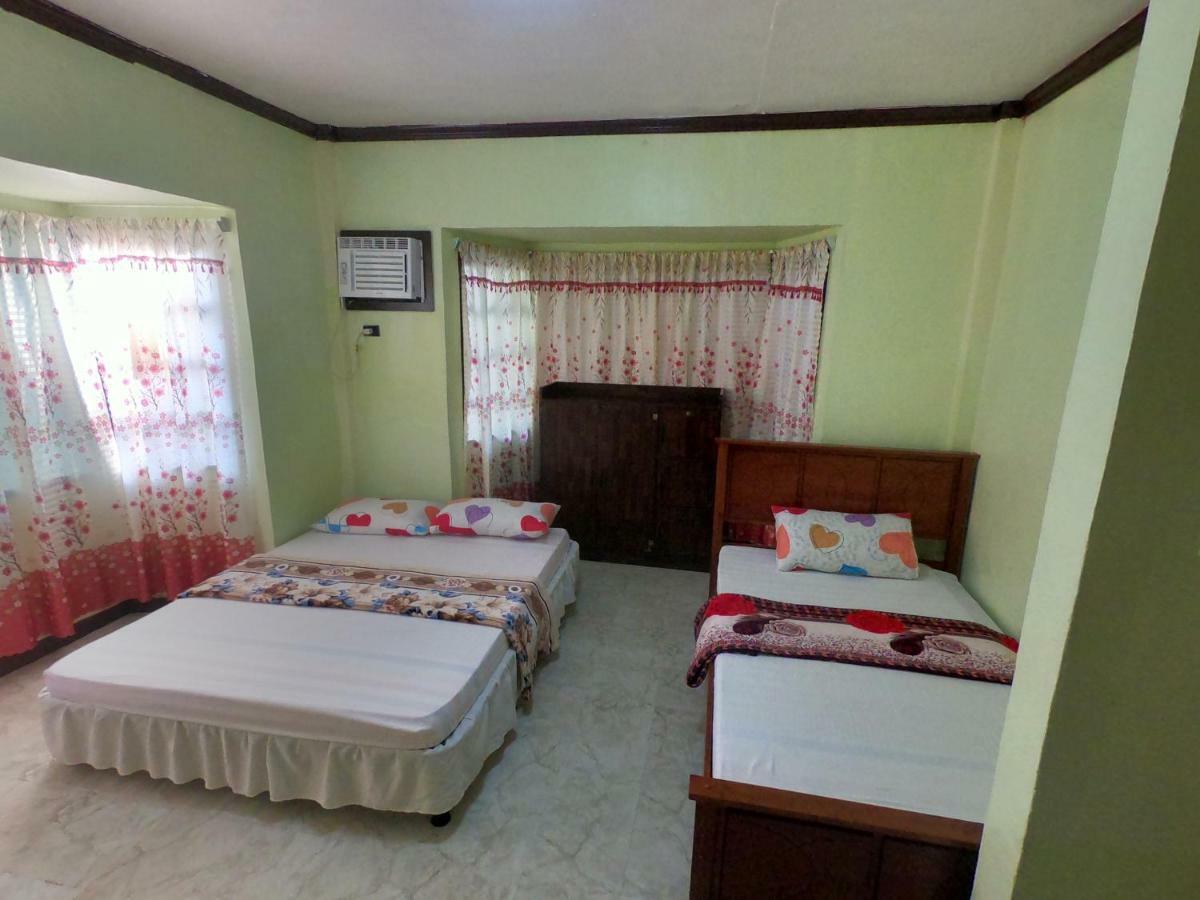 โบโฮล ซี บรีซ คอตเทจ แอนด์ รีสอร์ต Hotel Tawala  ภายนอก รูปภาพ